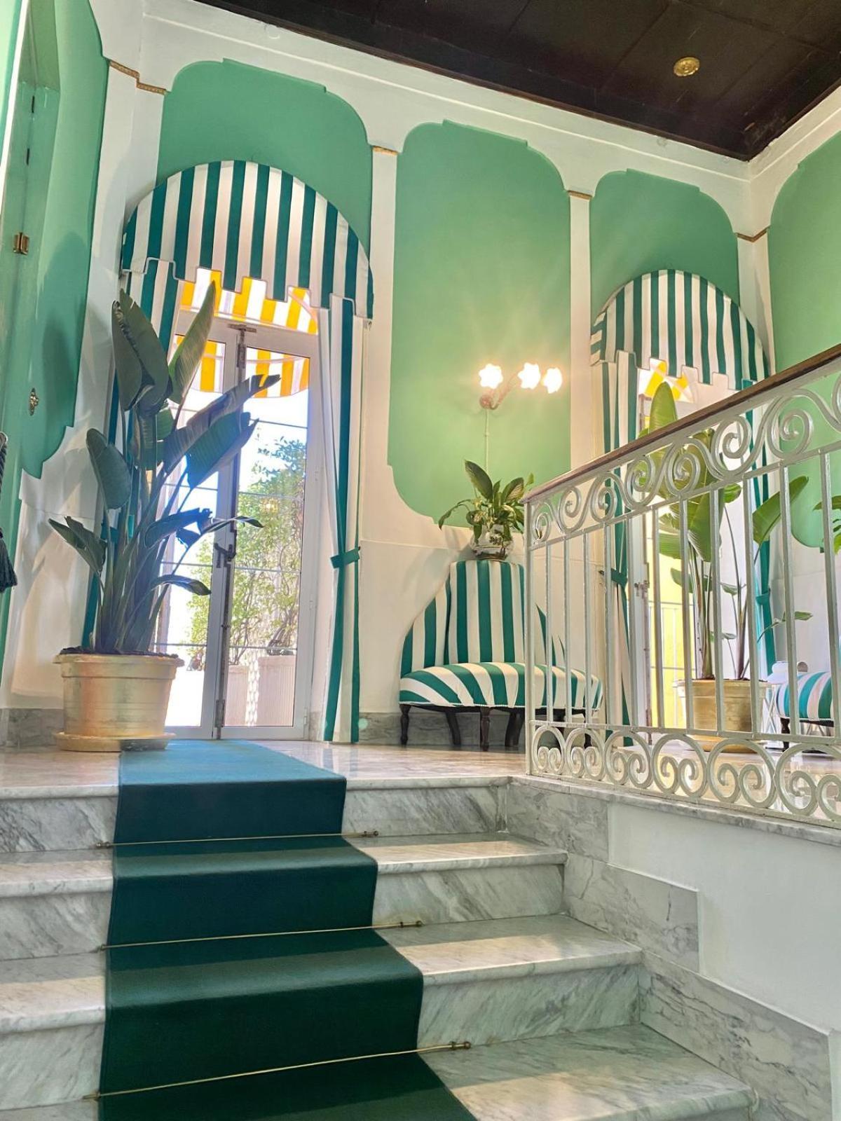 Palazzo Cherubini-Pools & Wellness Россано Экстерьер фото