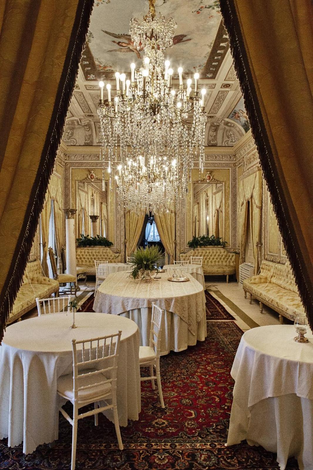 Palazzo Cherubini-Pools & Wellness Россано Экстерьер фото